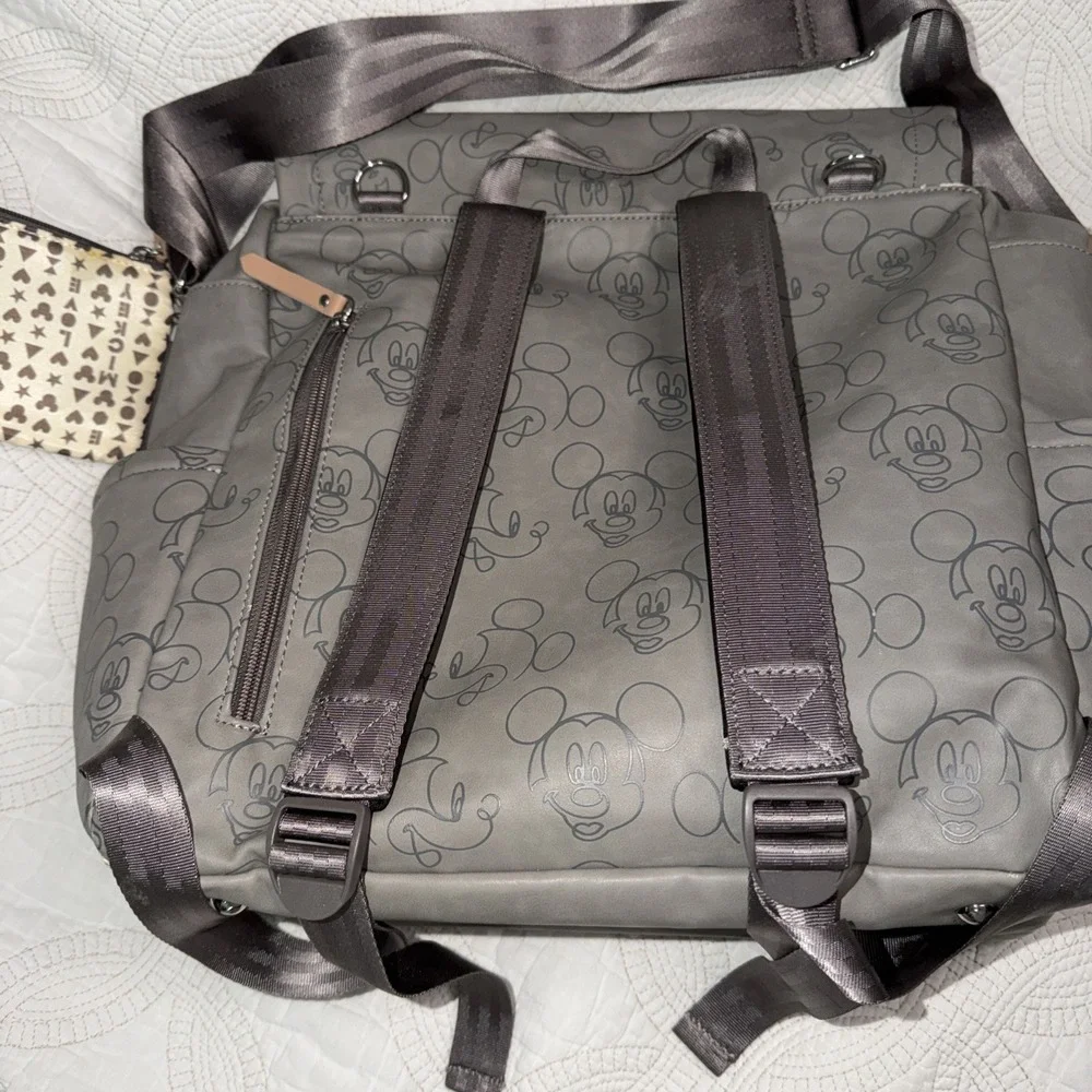 Petunia Pickle Bottom x Disney Love Mickey Disney Method Diaper‎ Bag Backpack